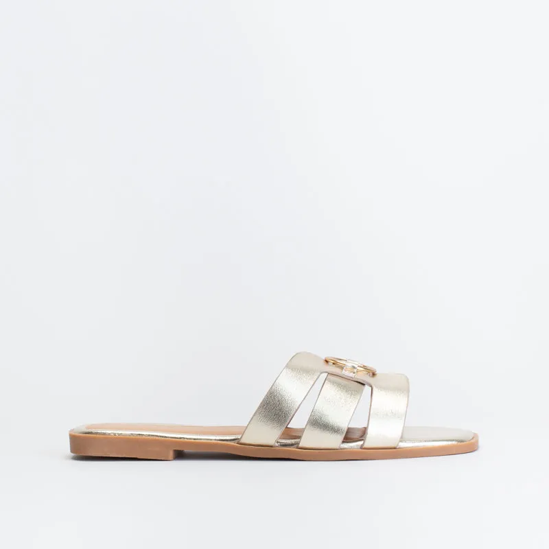 Unreal Women Ring Trim Mule _ 150632